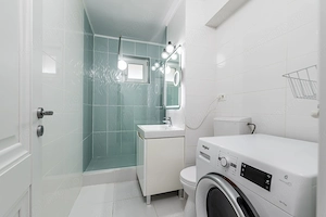 Apartament la cheie cu 2 camere decomandat central Comision 0 - imagine 5