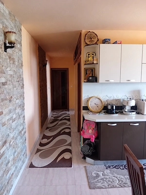 Se oferă spre vânzare apartament cu suprafața de 60 mp, situat în Beiuș,jud.Bihor - imagine 2