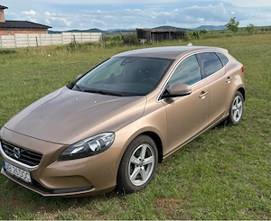 Volvo v40 d2 - imagine 3