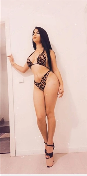 Show web si clipuri video 100% Real