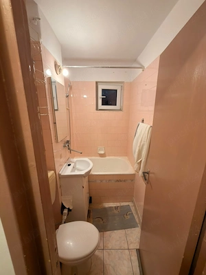 Inchiriez apartament cu 2 camere - imagine 7