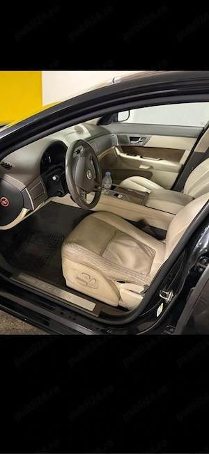 dezmembrez jaguar xf 2.7 diesel  - imagine 3