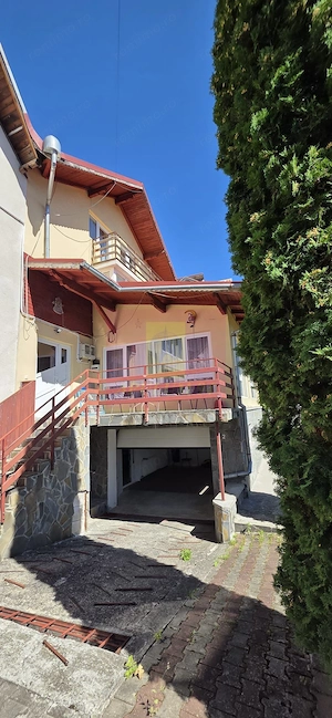 Vila cu 7 camere de vanzare in Busteni - imagine 4