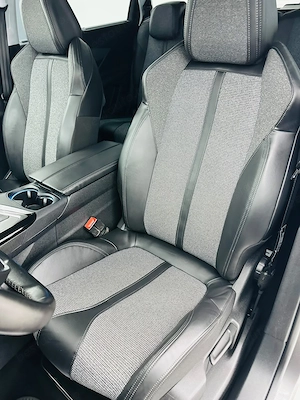 Peugeot 5008 - imagine 16