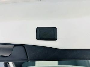 Toyota RAV 4 - imagine 14