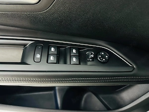 Peugeot 5008 - imagine 12