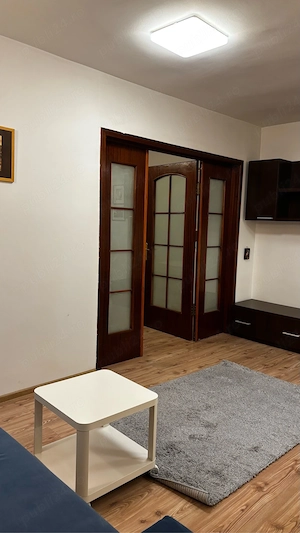 Apartament luminos 2 camere de închiriat (parcare inclus ) - imagine 3