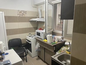 Apartament 2 camere decomandat Moghioros - imagine 3