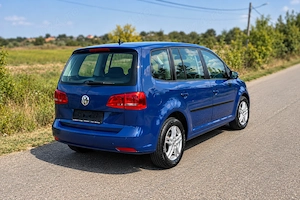 VW Touran 1.6TDi Facelift	-	Euro 5	|	Clima	|	Jante aliaj	|	Economic si Fiabil - imagine 3