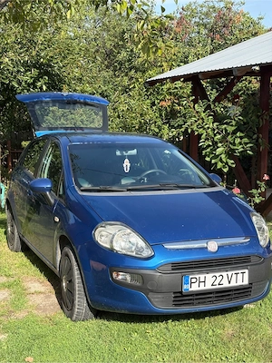 Vand Fiat Punto Evo,an 2010,euro 5,motor 1.3 diesel,proprietar in acte,192.000km