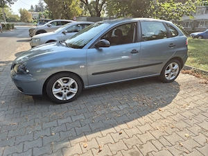Seat Ibiza 2006, 1.4 benzina, 120.000 km - imagine 2