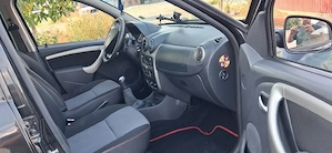 Dacia Duster Prestige 1.6 - imagine 5