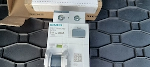 Siemens : Residual circuit breaker 5SU1354-6KK10