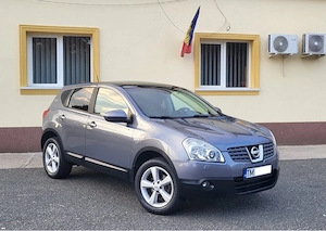 Nissan Qashqai Tekna 2.0 dCi 150 cp 4x4 an 2009 unic propietar in tara toate actele la zi fiscal 