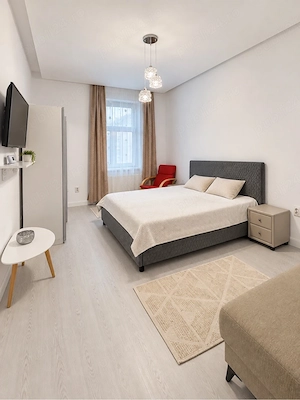 Apartament 1 cameră   Piața Unirii, pietonală | Proprietar | 0% comision | Centrală | AC - imagine 4