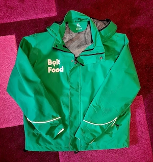 Jachetă nouă Bolt Food 3 în 1 mărimea M - de toamnă, cu glugă & buzunare cu fermoar & bluză flece