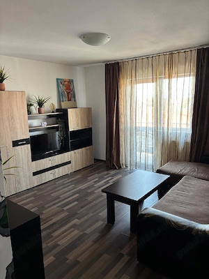Proprietar , închiriez apartament 2 camere, Tractoru   strada Ioan Popasu - imagine 3