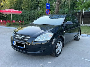 Kia Ceed 1.4i 2009  - imagine 4