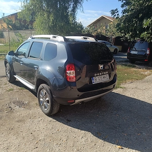 Vând Dacia Duster - imagine 2