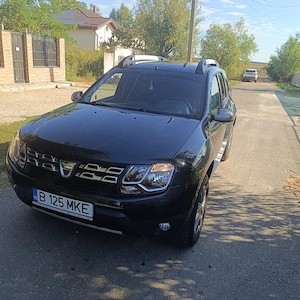 Vând Dacia Duster - imagine 6