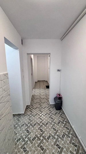 Vand apartamnet 3 camere  - imagine 3