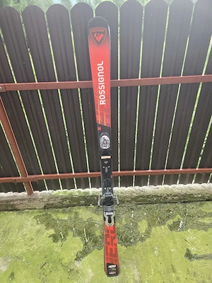 Vând schiuri Rossignol Hero 150 cm și 130 cm