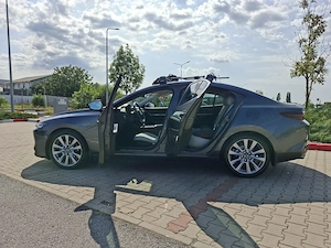Mazda 3 G122 MHEV Plus : Primul utilizator - Fără accidente - Revizii reprezentanță - imagine 4