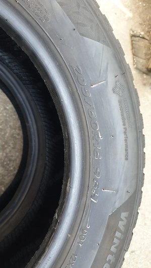 2 anvelope M+S 205/60/16 Hankook profil 8 mm DOT 4824 - imagine 4