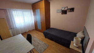 Persoana fizica, inchiriez apartament cu 3 camere decomandate, etaj 1, zona Pacurari (Moara de Foc) - imagine 4