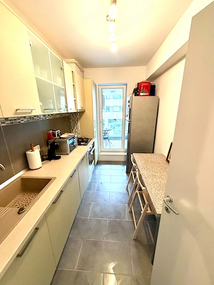 Proprietar inchiriez apartament 2camere, decomandat,  etajul 1 din 4 nivele, complex Atria  - imagine 8
