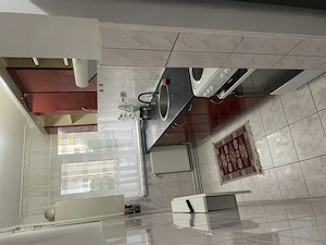 Dau in chire apartament 2 camere,in Baia Mare, str . Garii