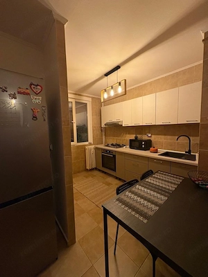 Ofer spre închiriere apartament 2 camere, decomandat, PROASPĂT RENOVAT, sector 4, Bucureşti, cartier - imagine 4