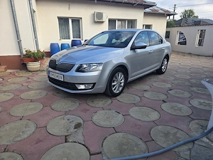 Skoda Octavia 2015.Sedan Versiunea Ambition -16 TDI-110Cp-Euro 5. Prim Proprietar.255000km! - imagine 4