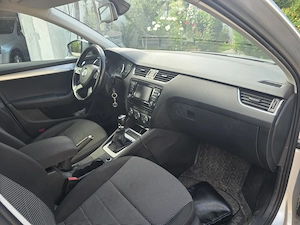 Skoda Octavia 2015.Sedan Versiunea Ambition -16 TDI-110Cp-Euro 5. Prim Proprietar.255000km! - imagine 7