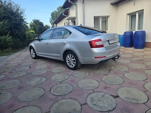Skoda Octavia 2015.Sedan Versiunea Ambition -16 TDI-110Cp-Euro 5. Prim Proprietar.255000km! - imagine 9