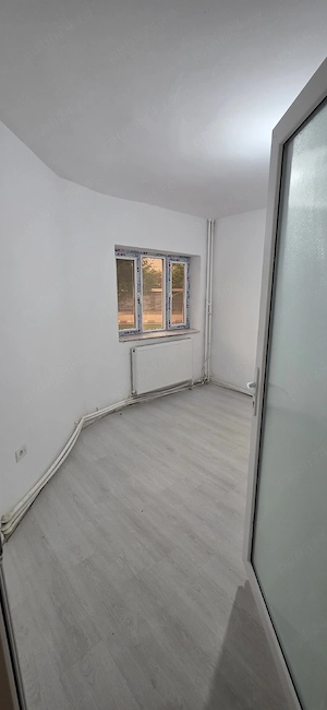 Vand apartament Navodari - imagine 2
