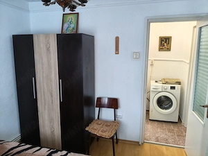 Închiriez apartament - imagine 2
