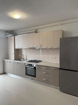 Ap 2 camere de închiriat | Calea Timișoarei | Etaj 4/6 | Parcare
