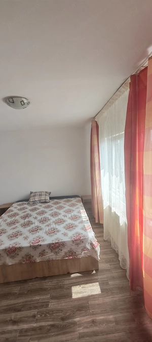 Închiriez apartament Roșiori de Vede  - imagine 5