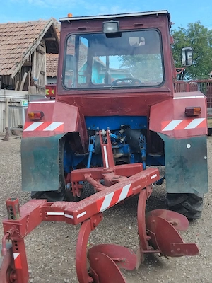 Tractor 445 cu plug   . - imagine 5