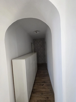 Apartament ultracentral cu 3 camere de inchiriat - imagine 2