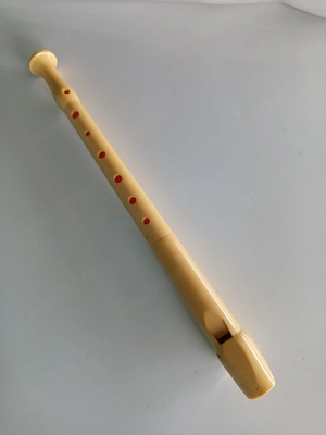 vând fluier 