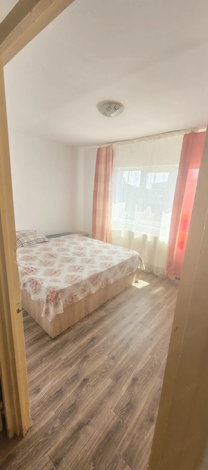 Închiriez apartament Roșiori de Vede  - imagine 8