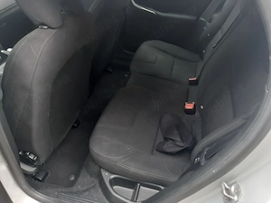 Volvo V40 an 2013 1,6 diesel - imagine 2