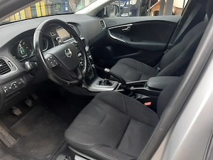 Volvo V40 an 2013 1,6 diesel - imagine 3