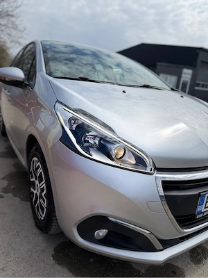 Peugeot 208 2017 benzina  - imagine 3