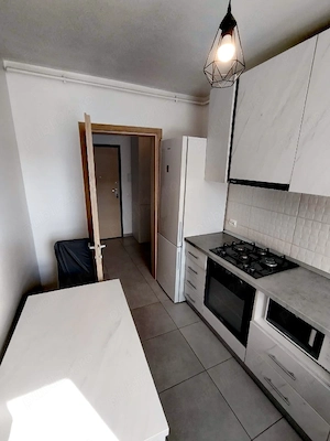 Vând apartament 2 camere Tractorul - imagine 8