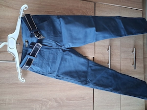 Pantaloni casual 