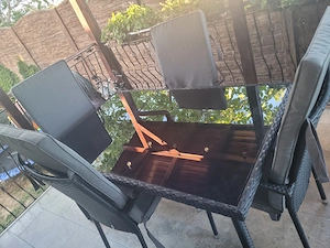Masa de gradina terasa cu 4 scaune și huse detasabile 