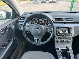 Vand VW Passat B7 2.0TDI 140Cp euro5 - imagine 8